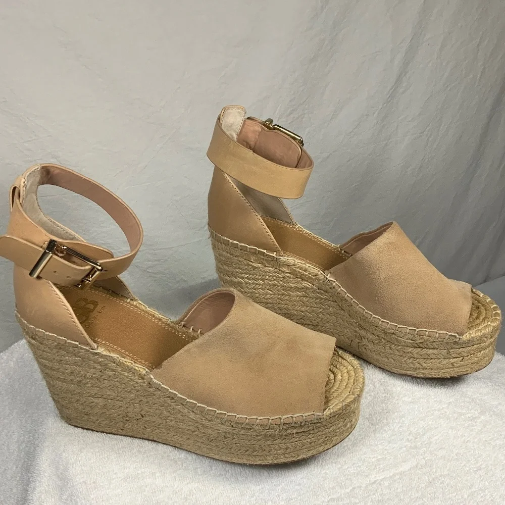 Gianni Bini Tan Suede Espadrille Platform Sandals - 8.5